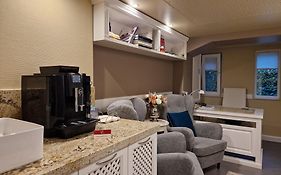 R & R Apartments